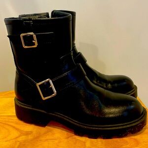 Madden Girl Boots